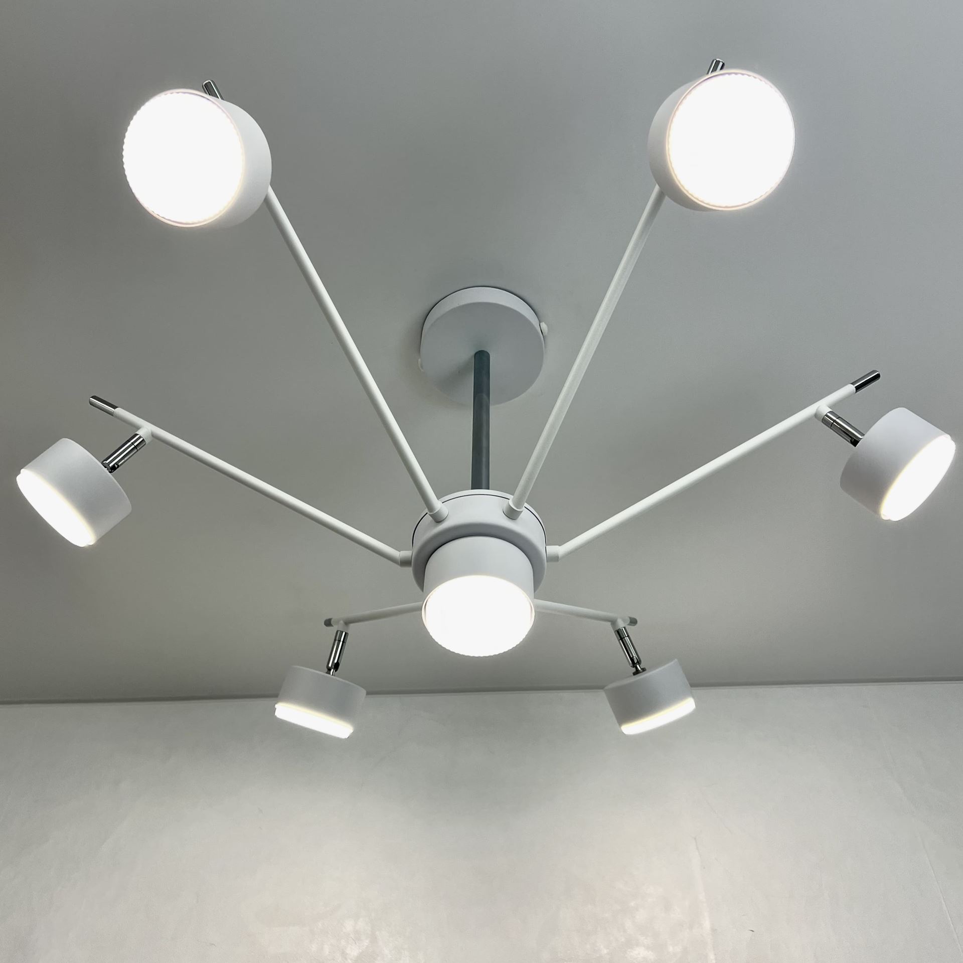 Світильник стельовий LUMINARIA MARY 7xGX53 WHITE/CHROME - Зображення 5